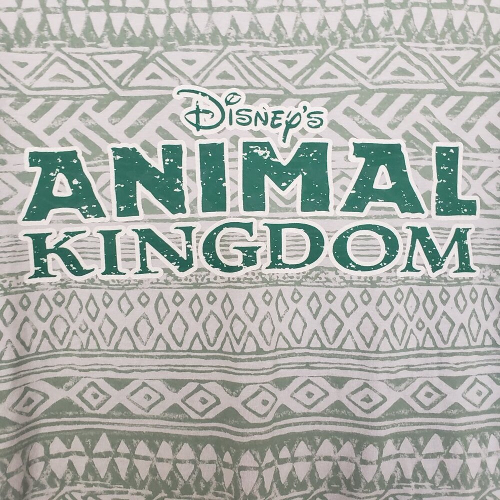 Disney Parks Animal Kingdom Safari Green Print Mens T-Shirt Size Large New w/Tag - Picture 2 of 6